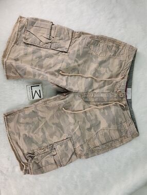 GAP Loose Fit CARGO shorts, Size XS GUC